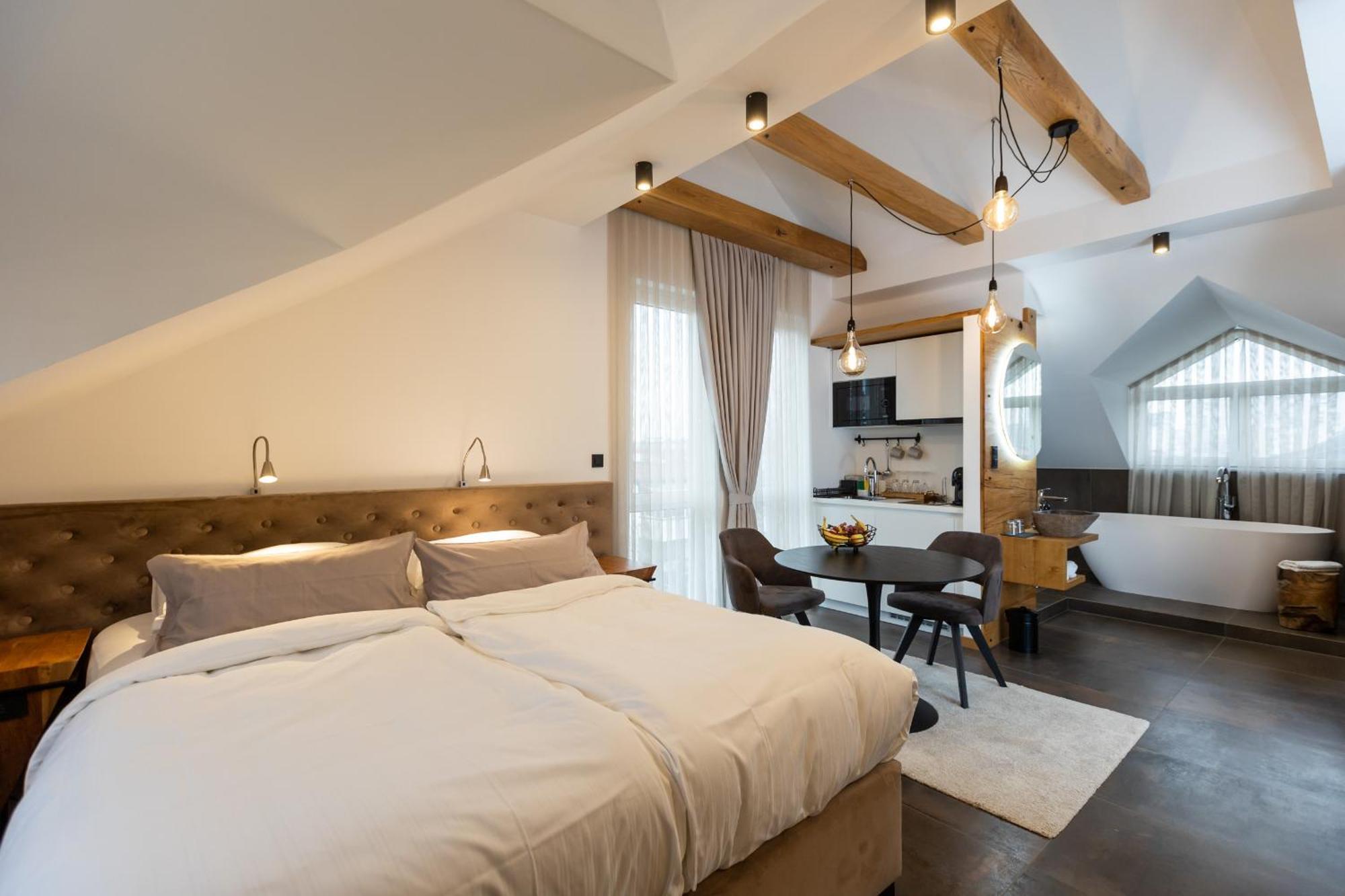 Kavenija Apartmaji - Free Parking Maribor Exteriör bild