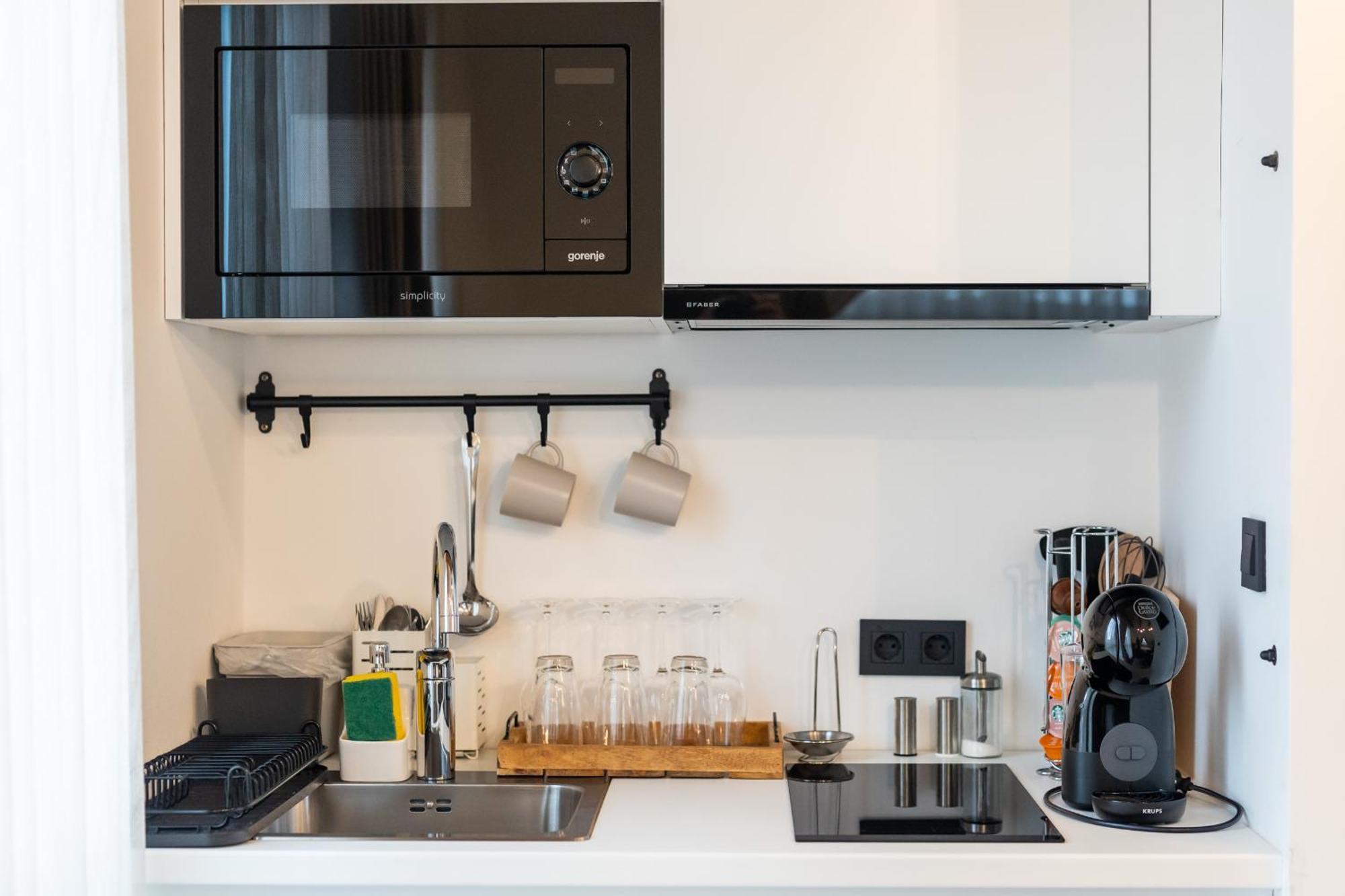 Kavenija Apartmaji - Free Parking Maribor Exteriör bild